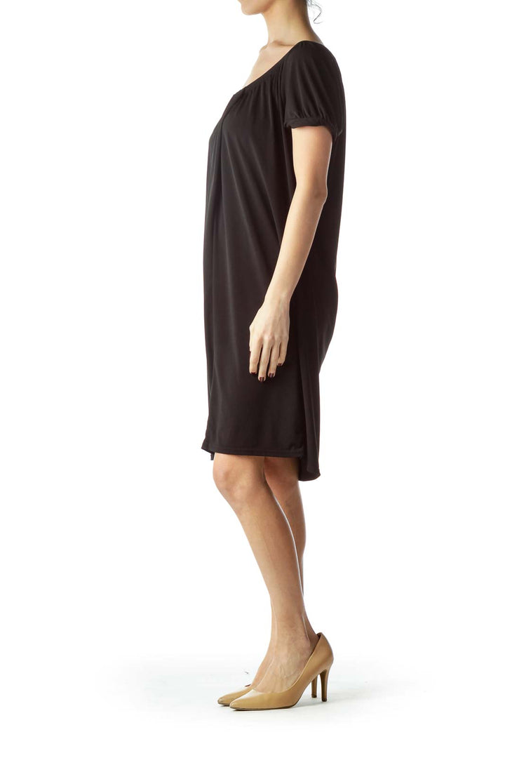 Black Round Neck Short Sleeve Shift Dress