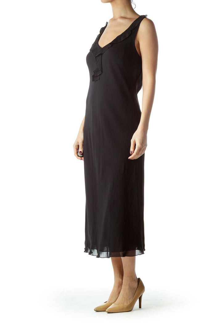 Black V-Neck Flared Neckline Shift Dress