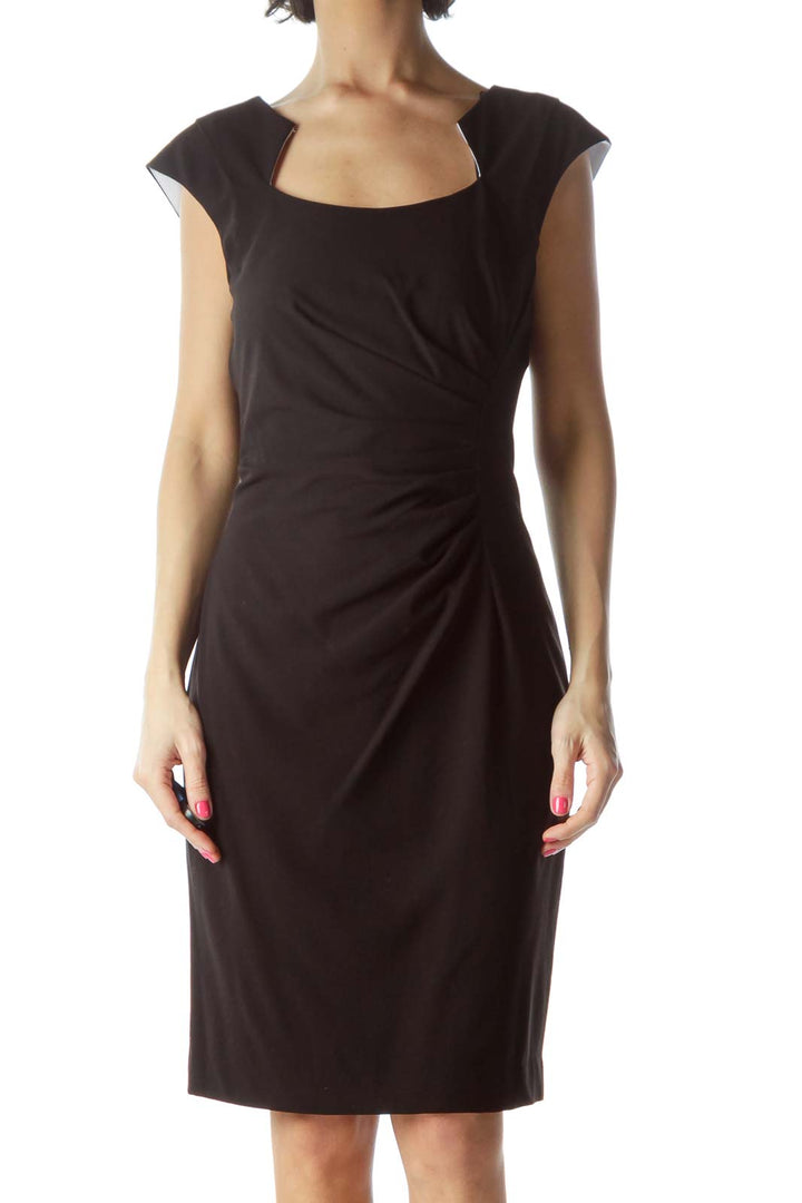 Black Sleeveless Fitted Dress