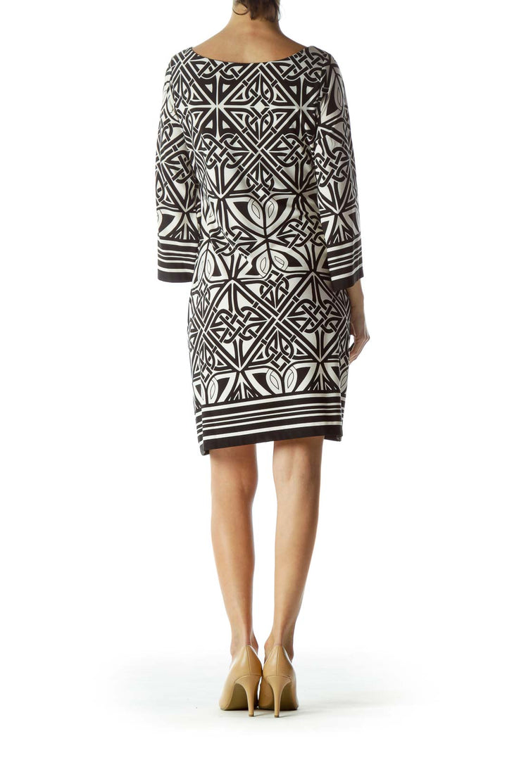 Back view of Enfocus Studio Black and White Geometric Print Shift Dress