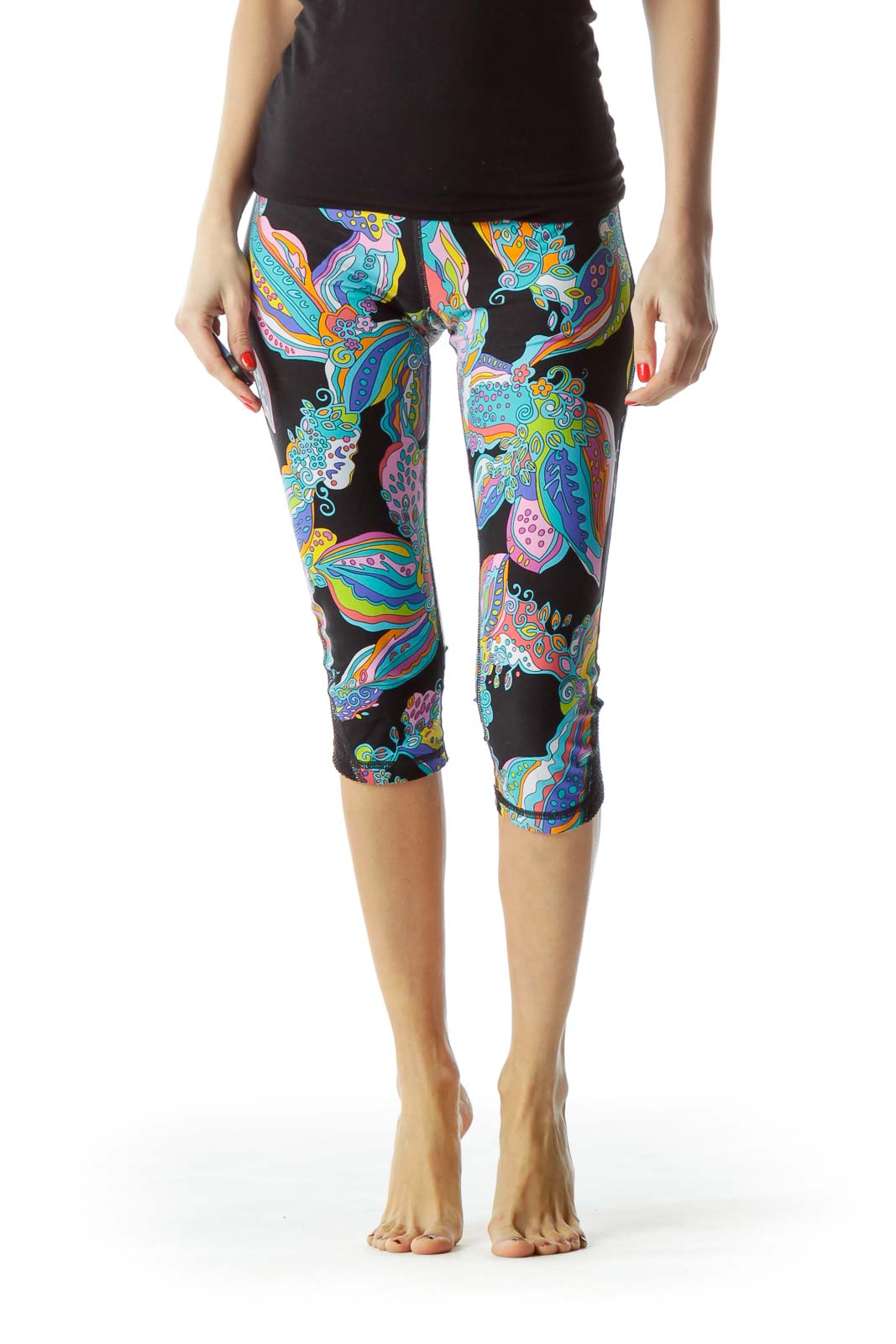 Front view of Trina Turk multicolor floral print capri leggings on model