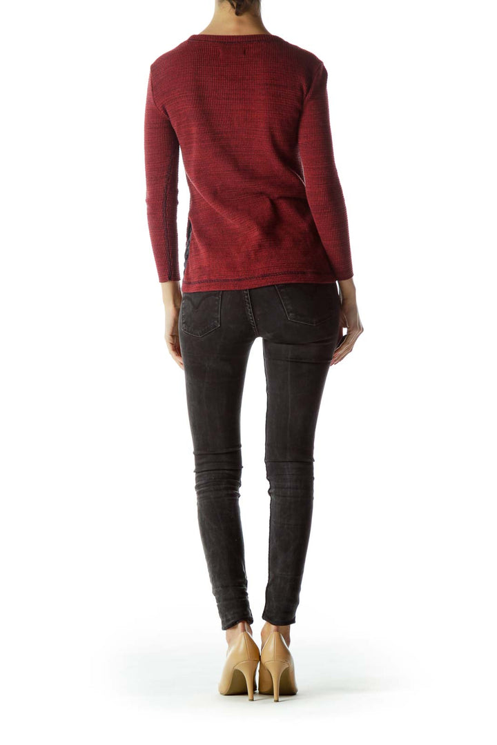 Red Sides Buttoned Long Sleeve Knit Top