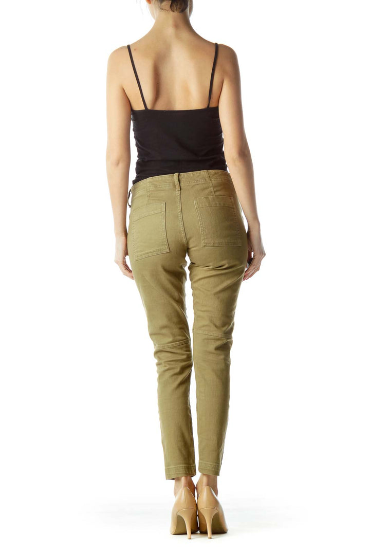 Back view of Banana Republic khaki slim fit cargo pants on model