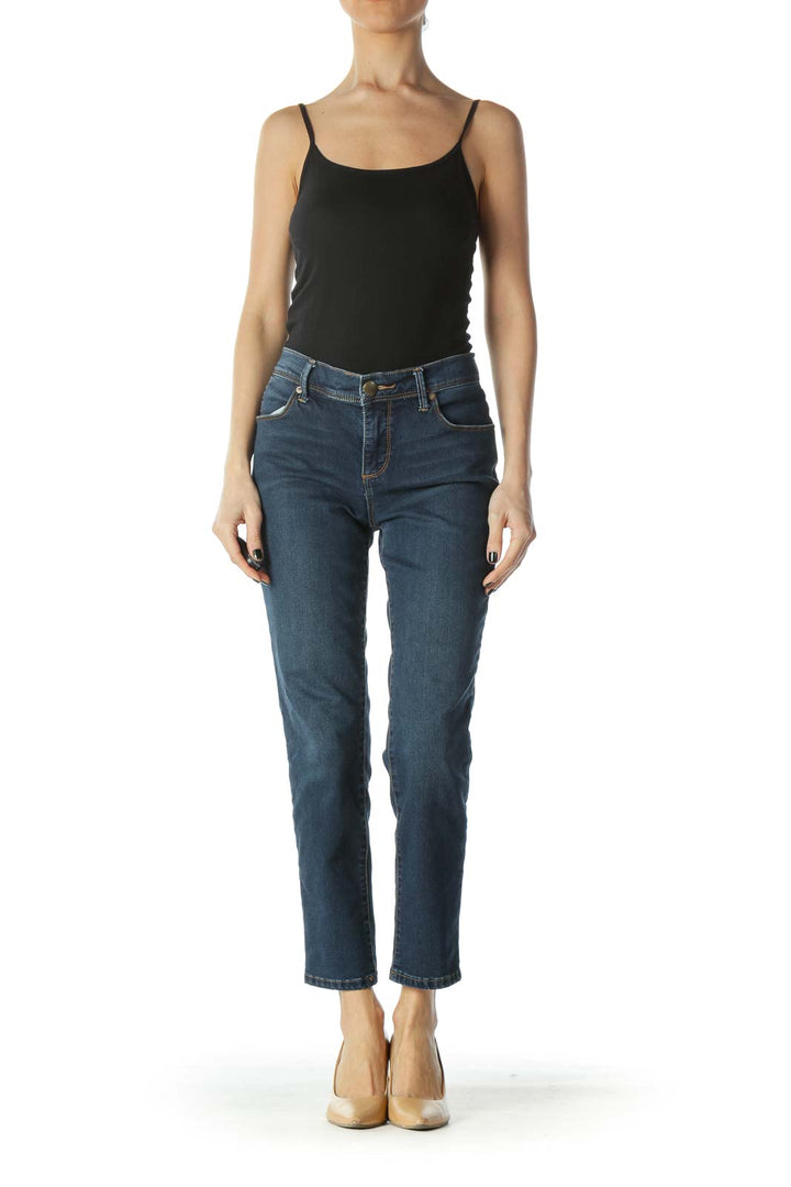 Front view of Free People blue straight leg jeans on model