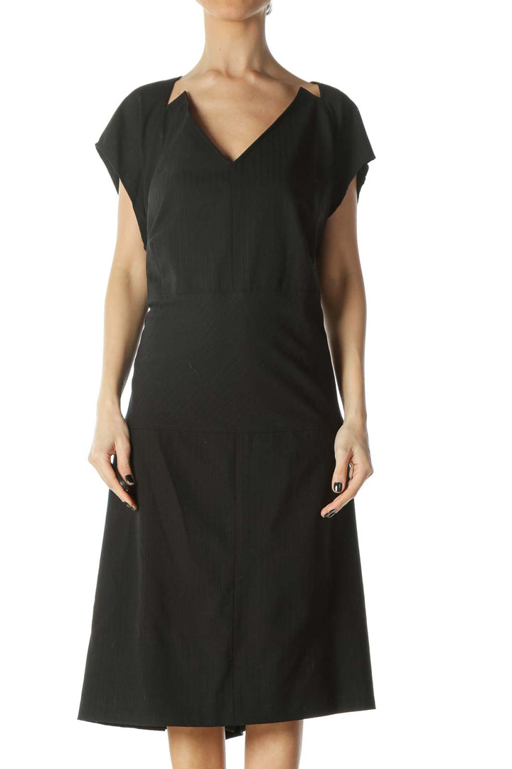 Black Cap-Sleeve Work Dress