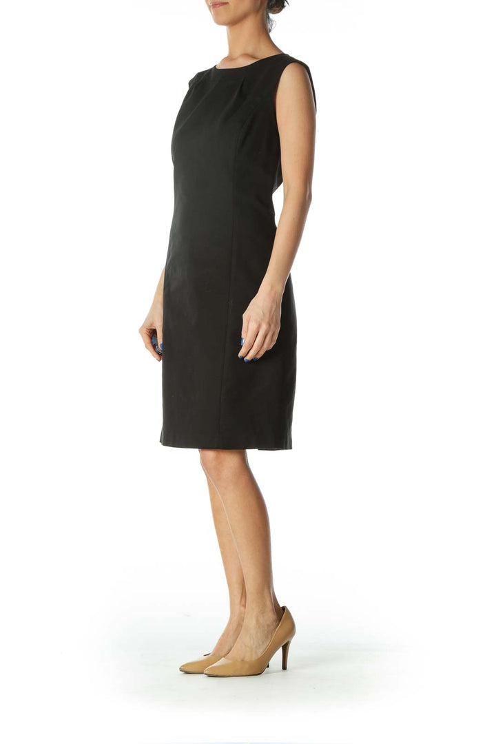 Black Structured Cut Sheath Dress