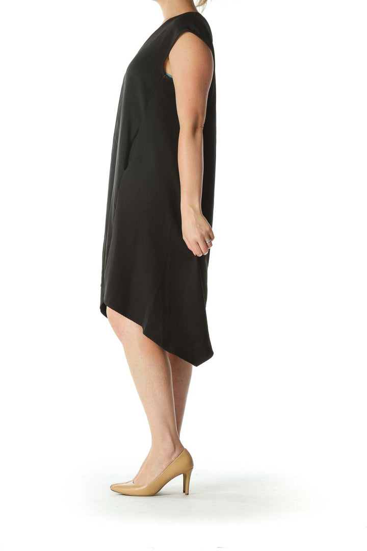 Black V-Neck Sleeveless Pocketed Day Dress