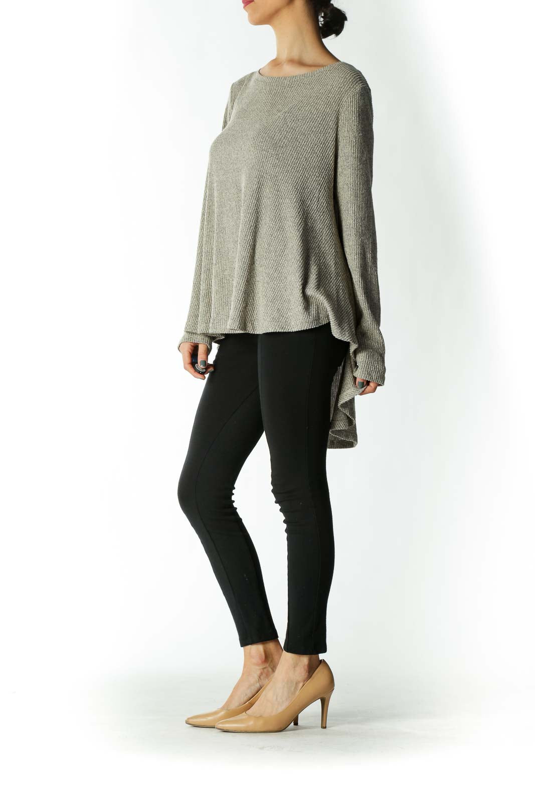 Beige Ribbed Long-Sleeve Flowy Knit Toplogn