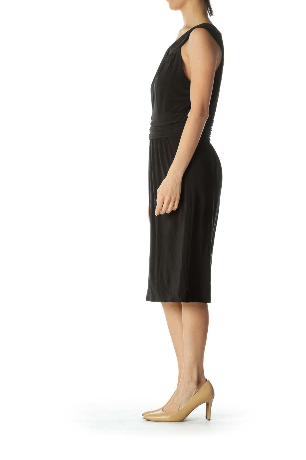 Black Sleeveless Evening Dress