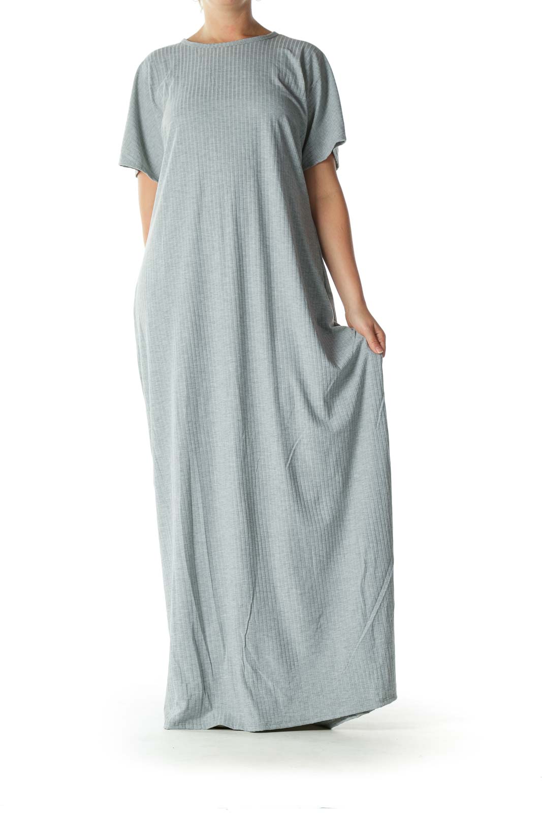 Gray Short-Sleeve Stretch Textured Maxi Dress