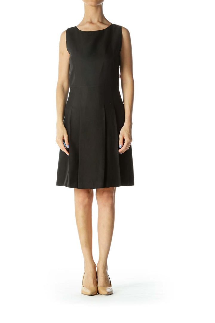 Black Round-Neck Pleated-Skirt A-Line Dress