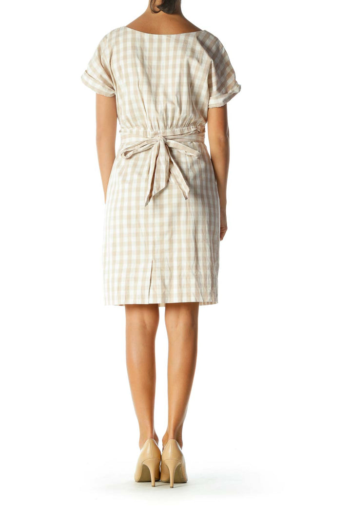 Beige Cream Gingham Short Sleeve Pleated Pocketed Dress