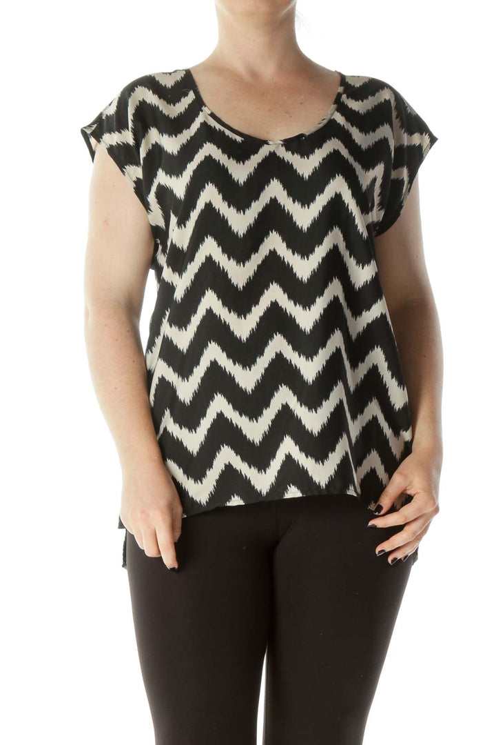 Black & Beige Bat-Sleeve Chevron-Print Blouse