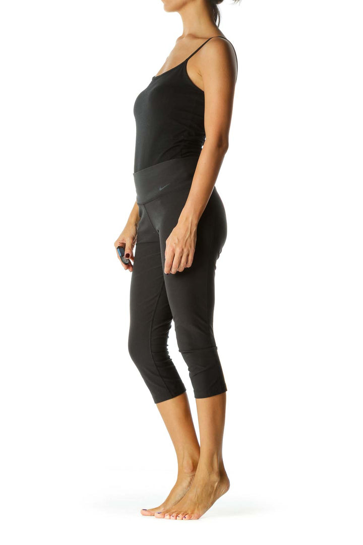 Black Mid-Rise Cropped Leggings