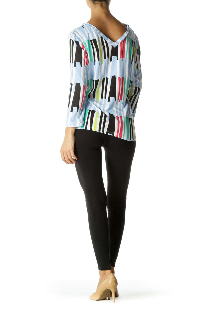 Multicolored V-Neck Front and Back Print 3/4 Sleeve Top