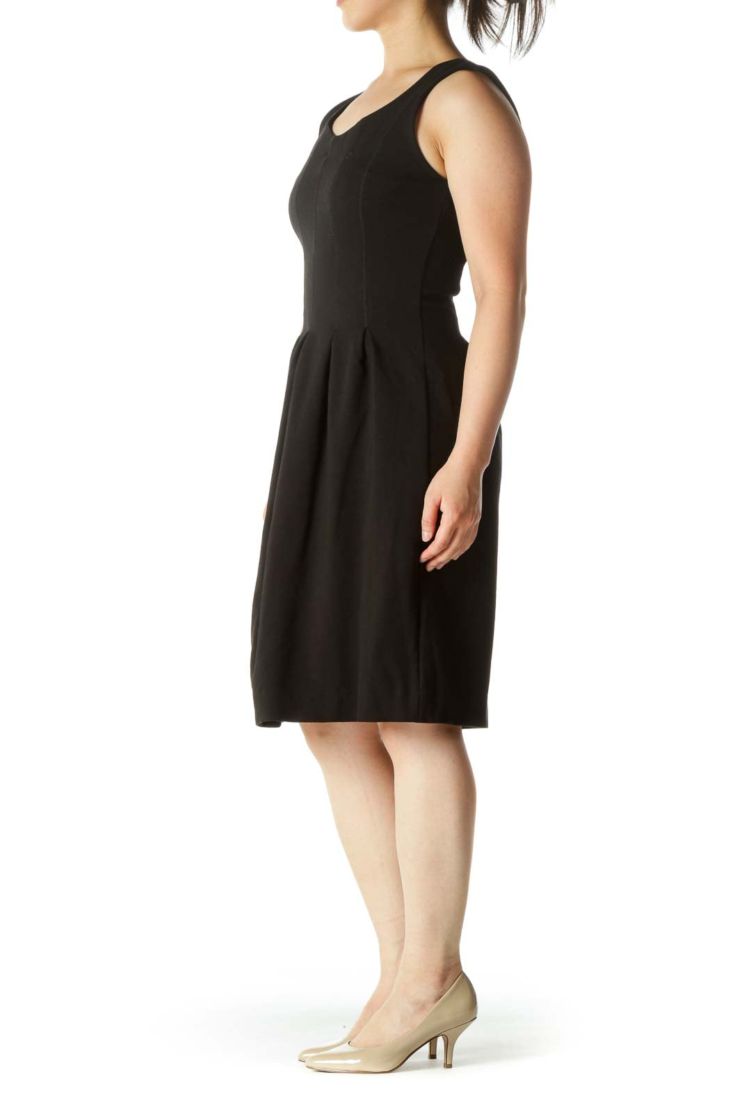 Black Round Neck Stretch Pleating Detail Dress