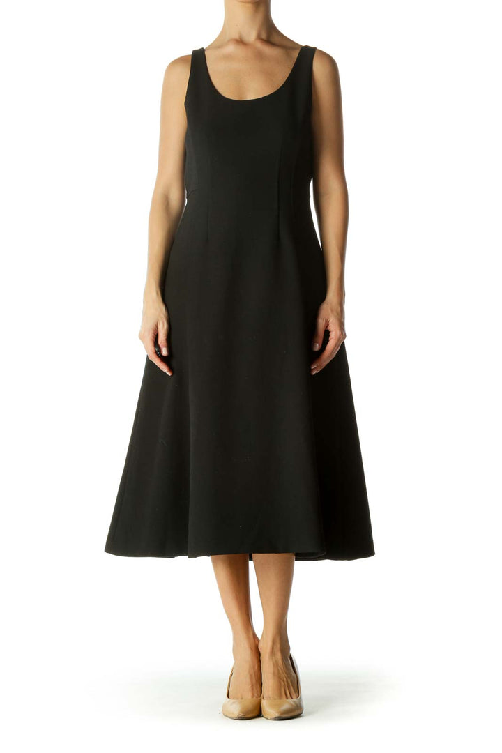 Black Round Neck Textured Medium-Weight Stretch A-Line Dress