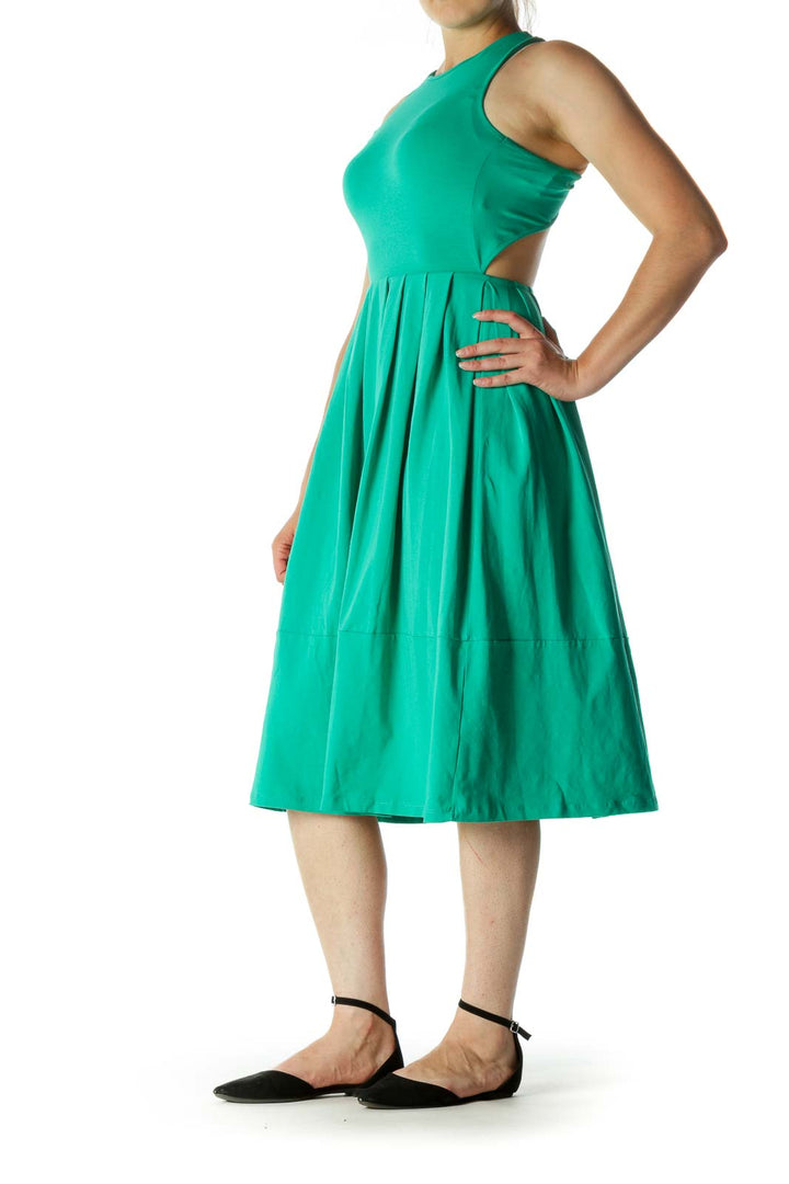 Green Cut-Out Back Day Dress