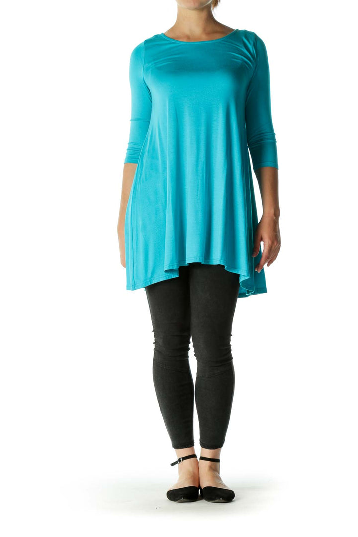 Blue Back Upper Cut-Out 3/4 Sleeve Jersey Fabric Top