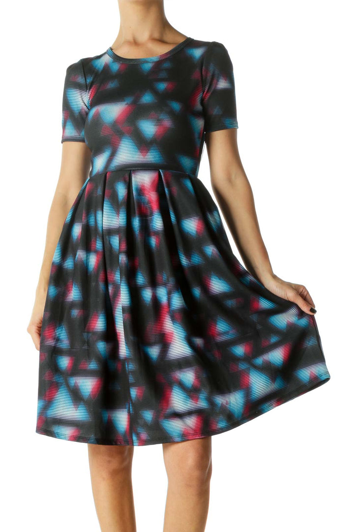 Black, Blue and Pink Geometric Print Round Neck, short Sleeve Day Dress