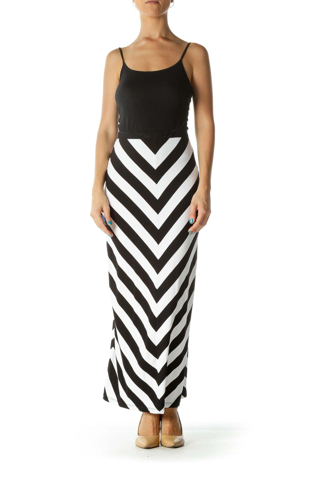 Shop White House Black Market clothing and handbags at SilkRoll. Trade with us! Shop White House Black Market clothing and handbags at SilkRoll. Trade with us!