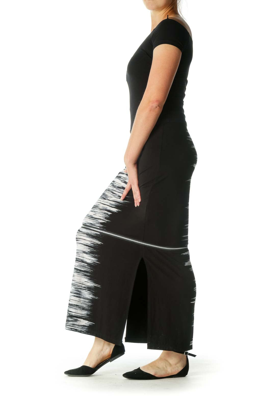 Black and White Zippered Maxi Skirt