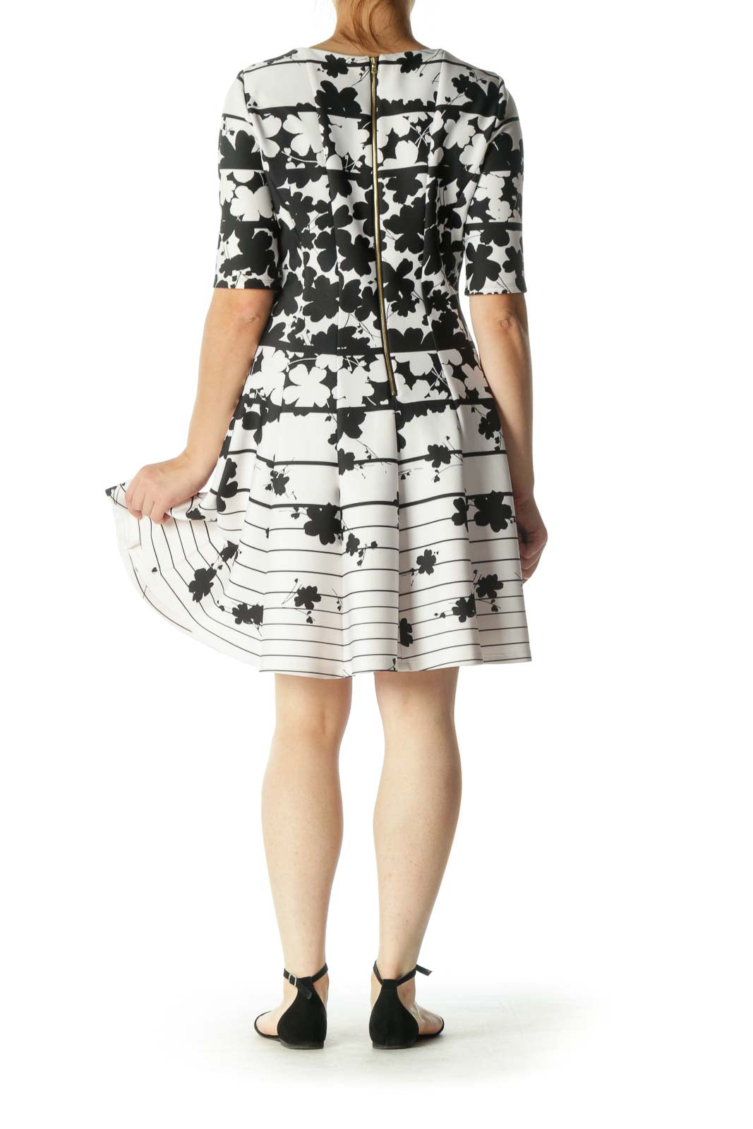 Black White Floral Print V-Neck Dress