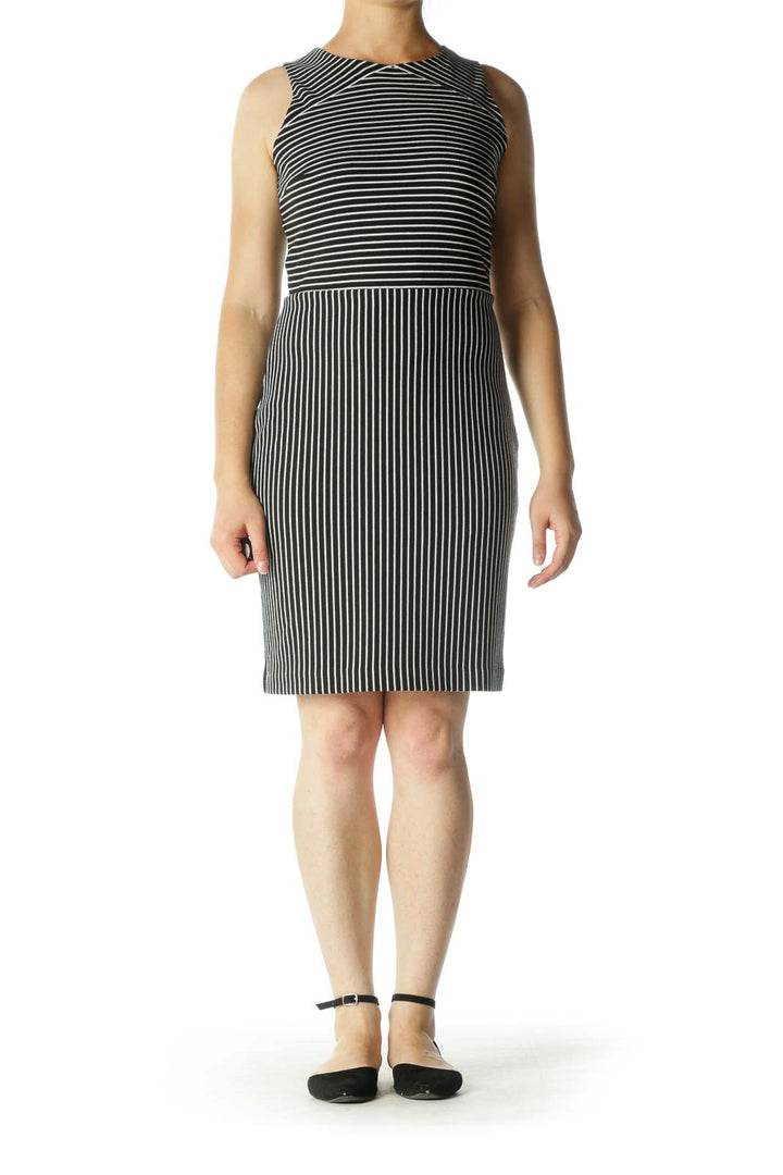 Black White Round Neck Striped Textured Dress