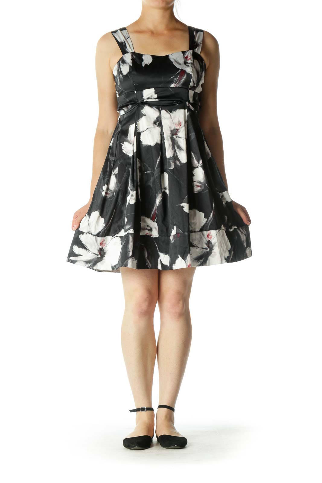 Gray White Red Floral Print Sweetheart Neckline Dress