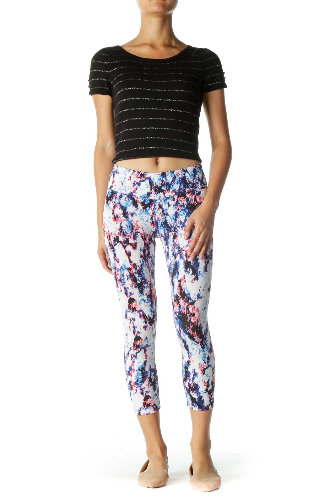 White and Blue Abstract Print Cropped Leggings