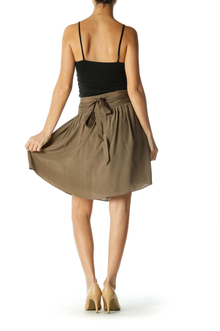 Green 100% Silk Pleated Buttoned Skirt