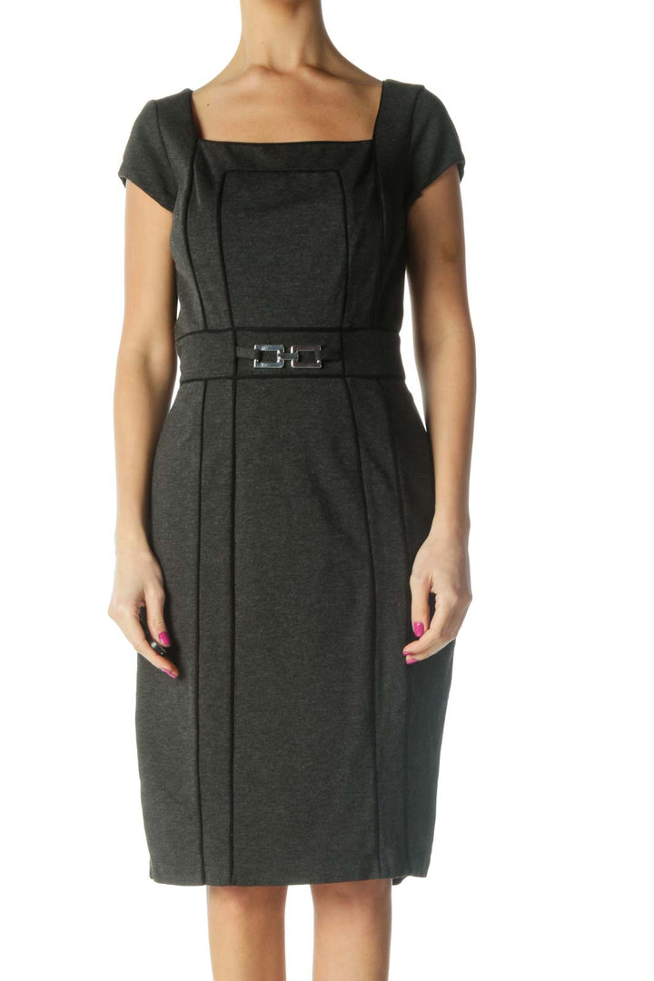 Green Solid Casual Sheath Dress