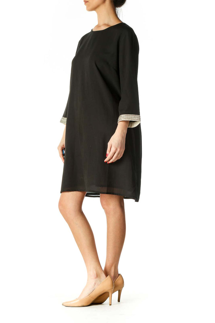 Black Solid Casual Shift Dress