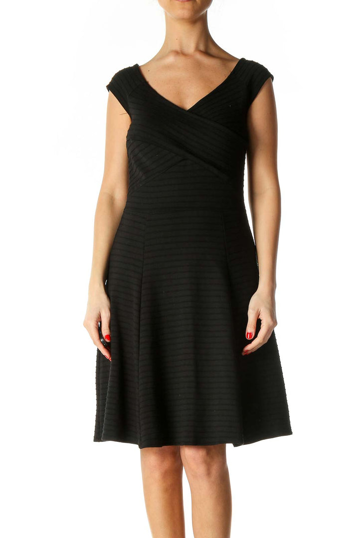 Black Solid Casual A-Line Dress