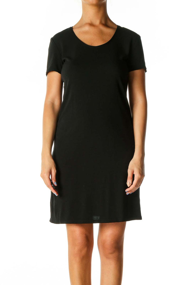 Black Solid Casual Shift Dress