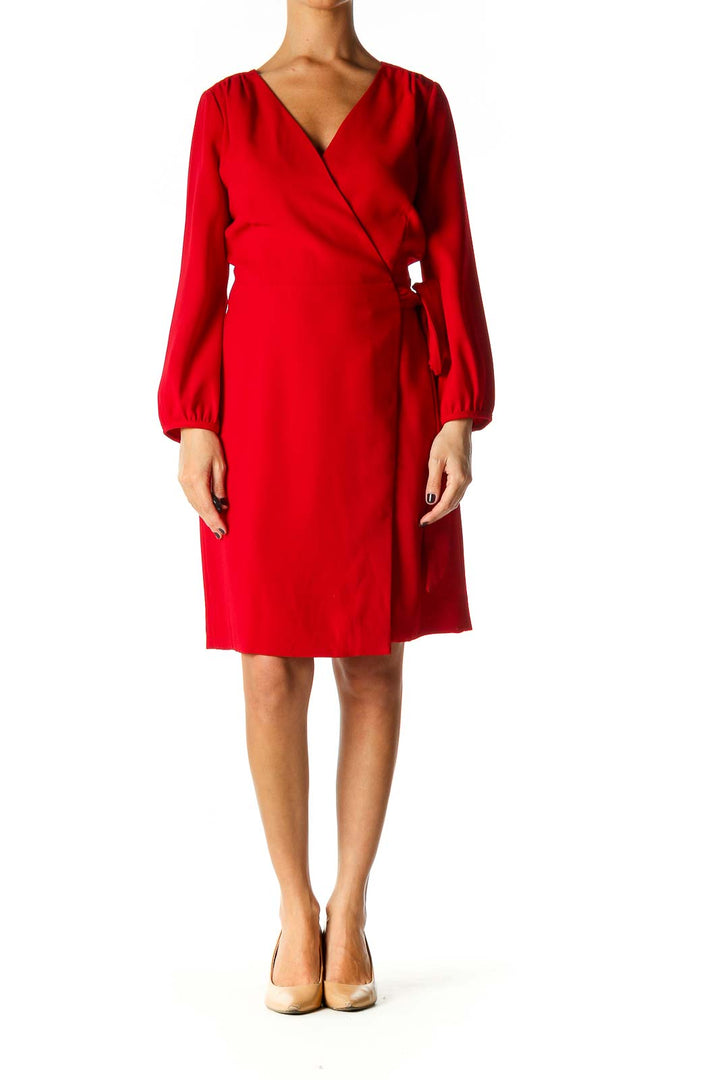 Red Solid Chic Shift Dress