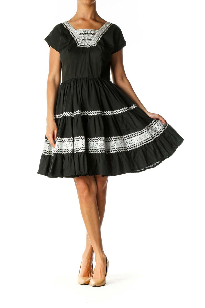 Black Solid Chic Fit & Flare Dress