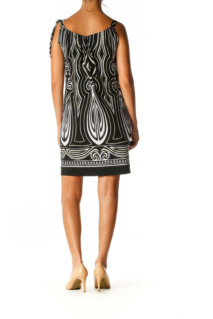 Black Graphic Print Holiday Shift Dress