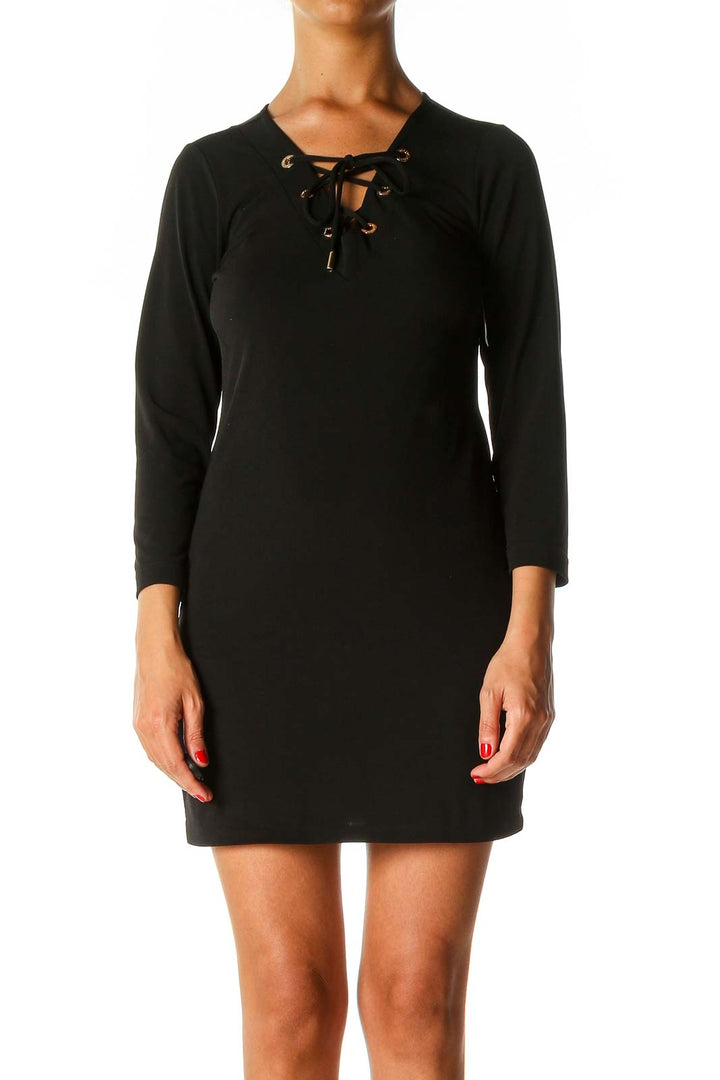 Black Solid Shift Dress