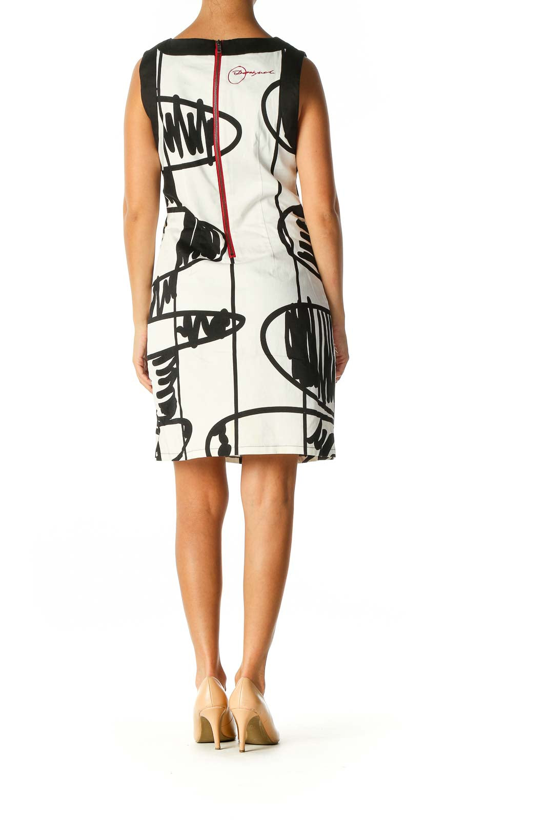 White Graphic Print Casual Shift Dress