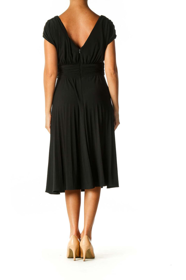 Black Solid Casual A-Line Dress