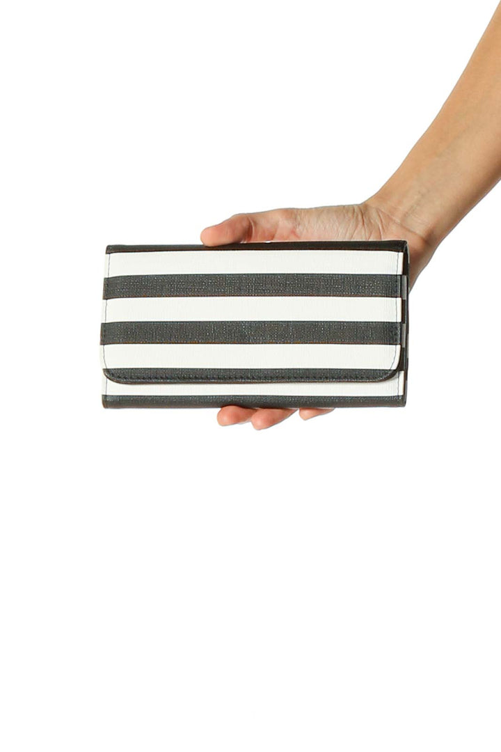 White Wallet