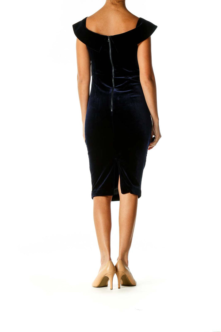 Black Solid Cocktail Sheath Dress