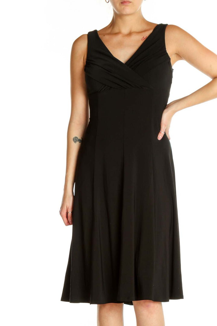 Black Solid Classic Fit & Flare Dress