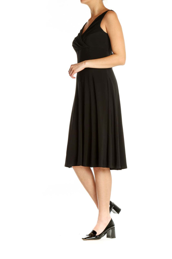 Black Solid Classic Fit & Flare Dress