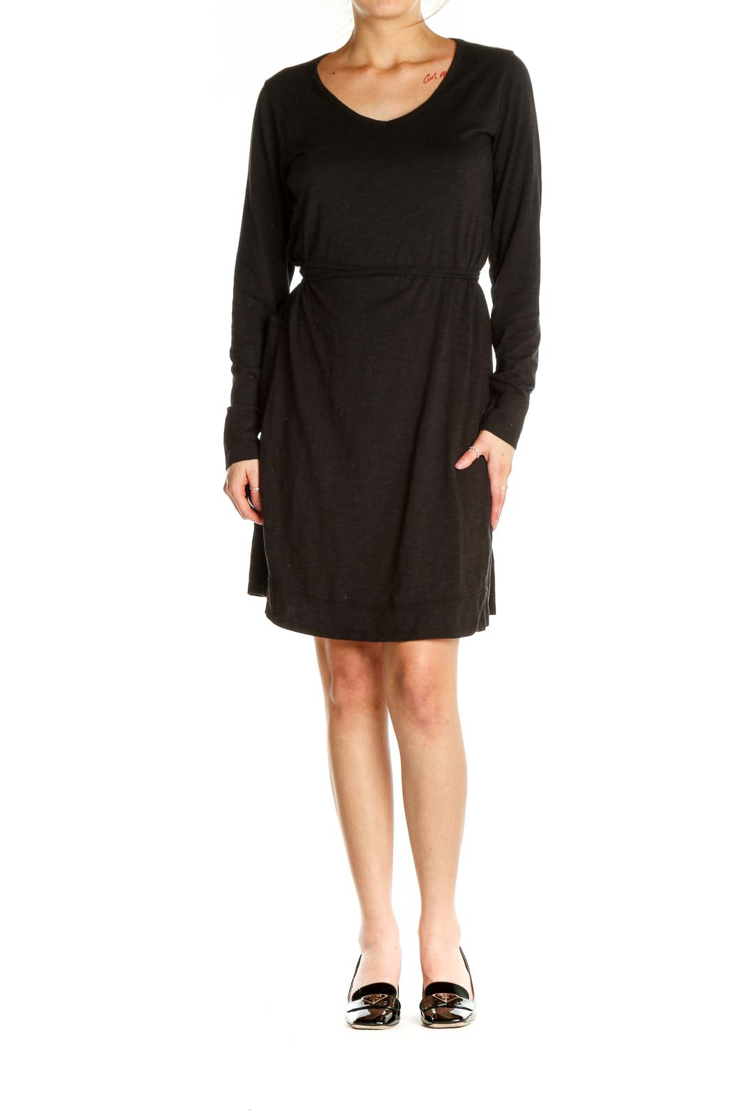 Black Solid Classic Sheath Dress