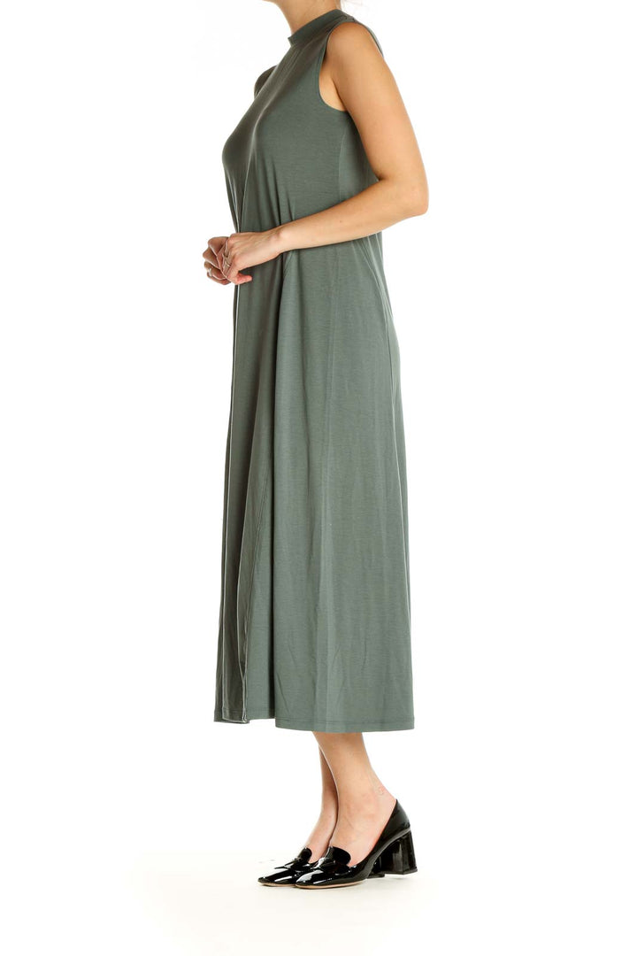 Green Solid Classic Fit & Flare Dress