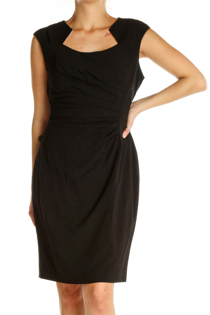 Black Solid Classic Sheath Dress