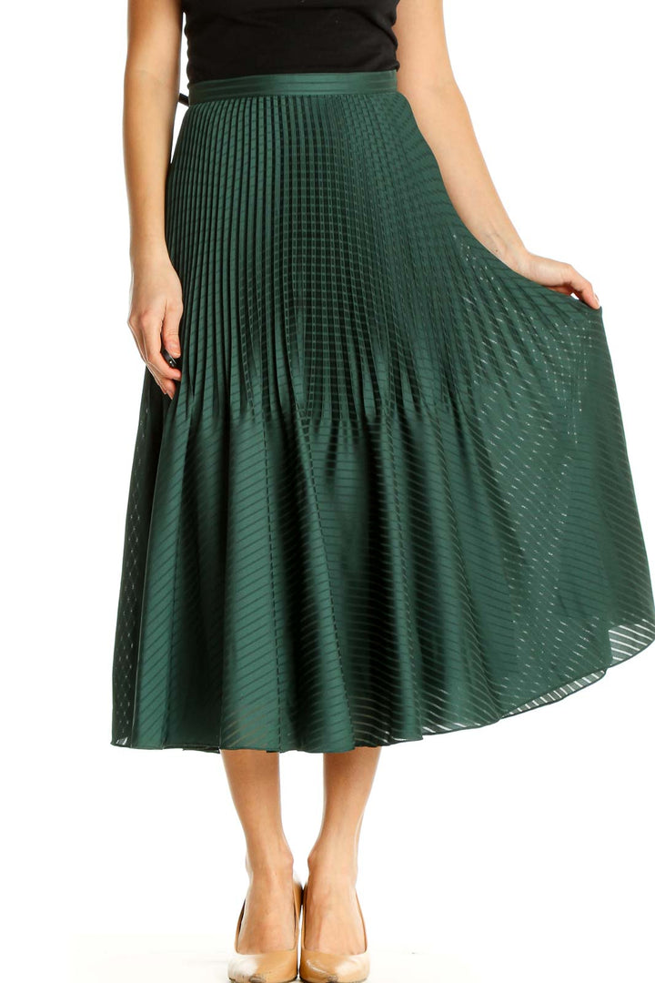 Green Chic Pleated Skirt