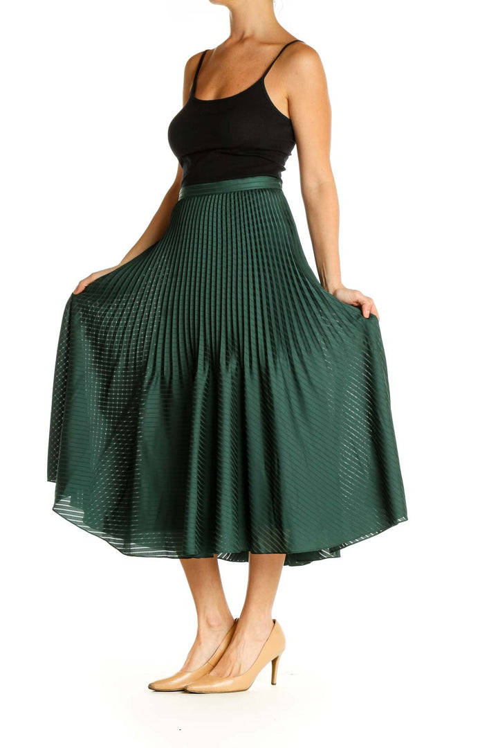 Green Chic Pleated Skirt